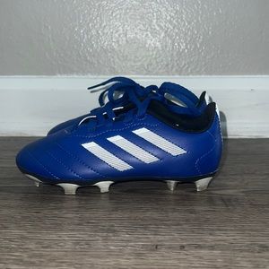 Adidas soccer cleats